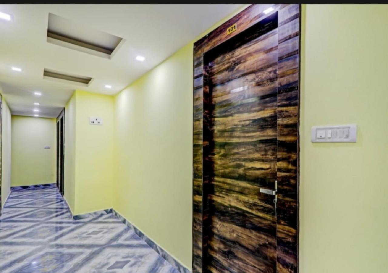 S.n.a. Grand Hotel 3*