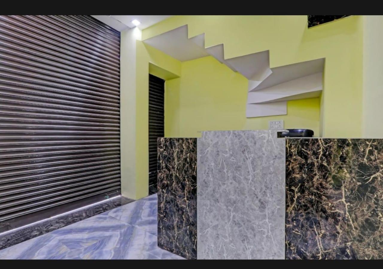 S.n.a. Grand Lucknow