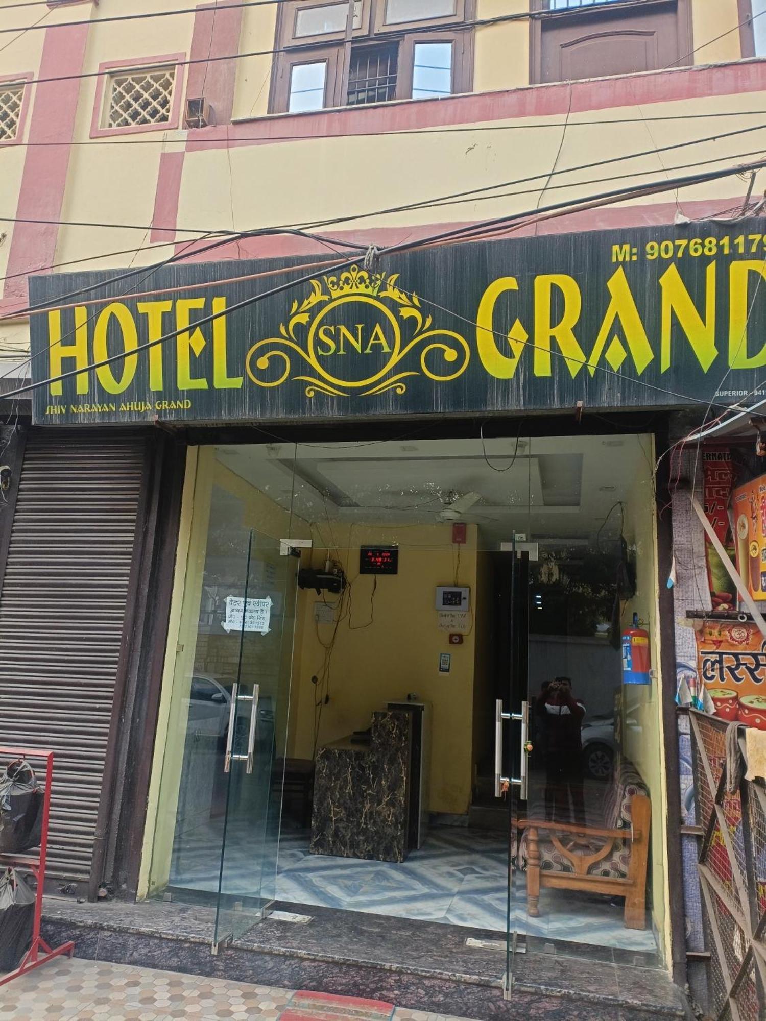 S.n.a. Grand Lucknow